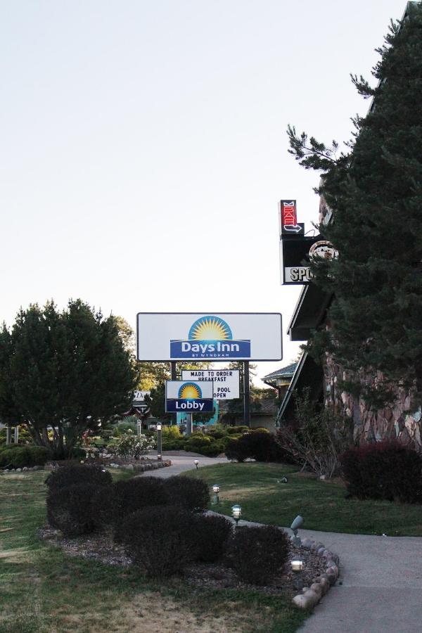Days Inn By Wyndham Show Low Exteriér fotografie