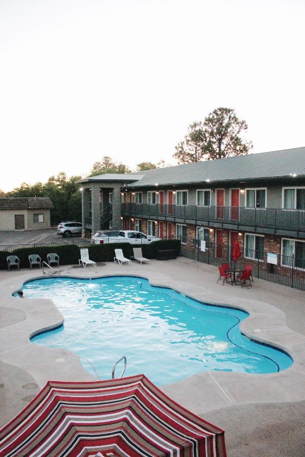 Days Inn By Wyndham Show Low Exteriér fotografie